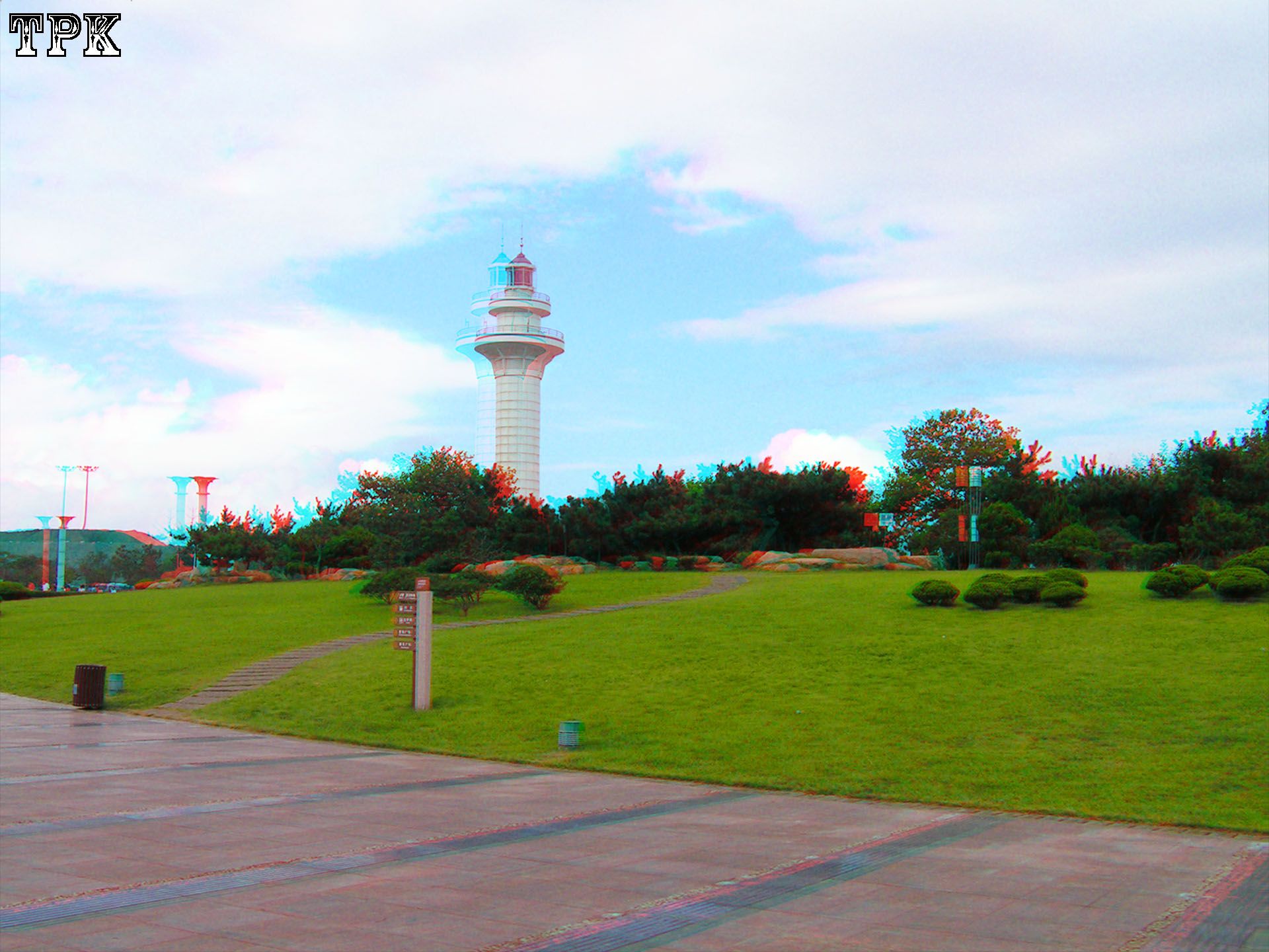 X 080810_RZ076 XRC.jpg