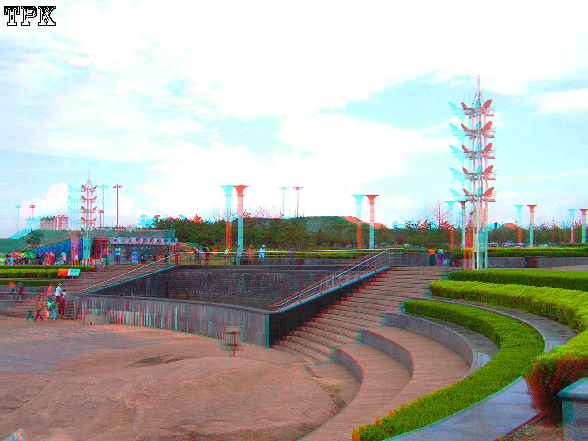 X 080810_RZ086 XRCjpg.jpg