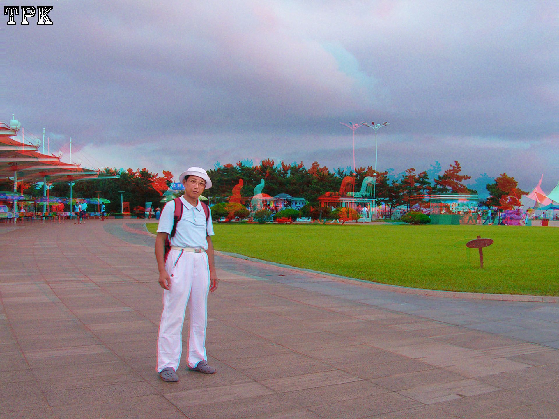 X 080810_RZ157 XRC.jpg